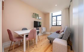 Firmeza Apartment By Amber Star Rent